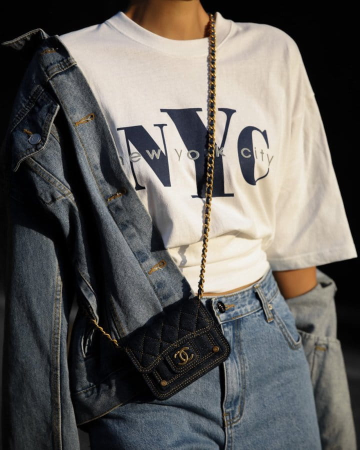Paper Moon - Korean Women Fashion - #momslook - NYC vintage print t  shirt