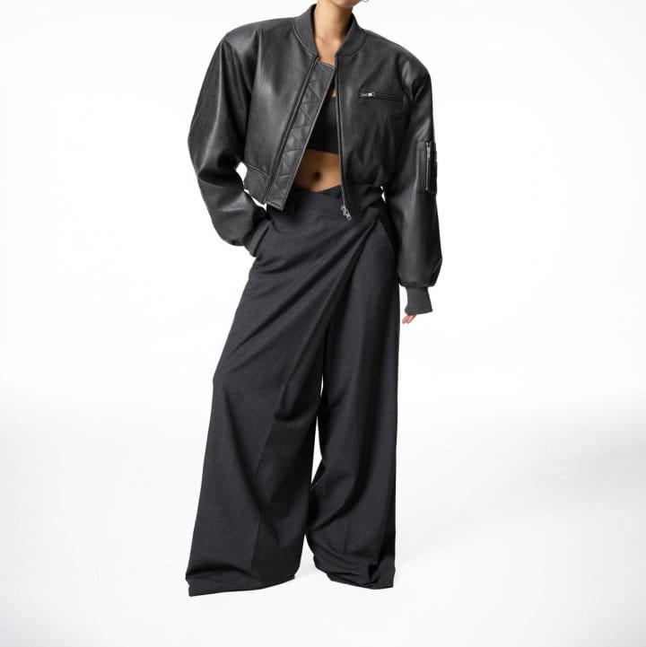 Paper Moon - Korean Women Fashion - #restrostyle - vegan leather cropped full  up bomber jacket