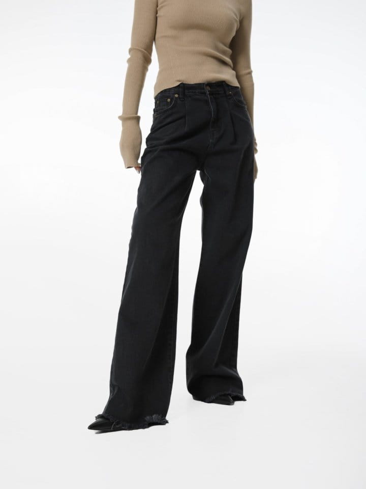 Paper Moon - Korean Women Fashion - #romanticstyle - pin ~ tuck detail wide black jeans - 5