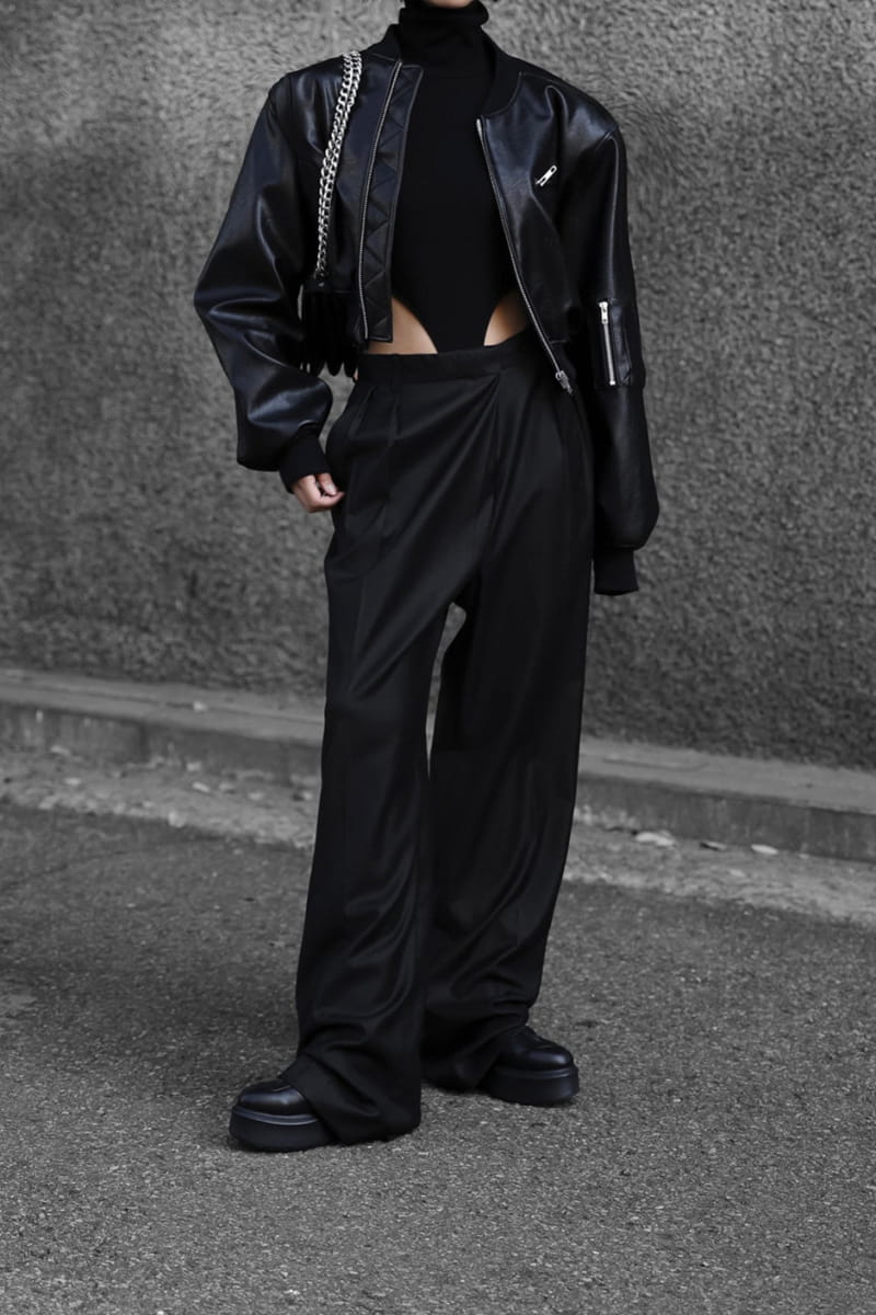 Paper Moon - Korean Women Fashion - #thelittlethings - vegan leather cropped full  up bomber jacket - 5