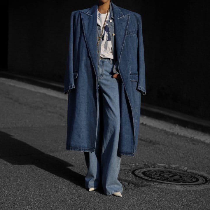 Paper Moon - Korean Women Fashion - #thatsdarling - LUX peaked lapel detail oversized washed denim coat - 4