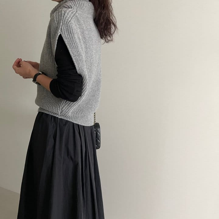 Ripple - Korean Women Fashion - #momslook - Celin Turtleneck Knit Tee - 5