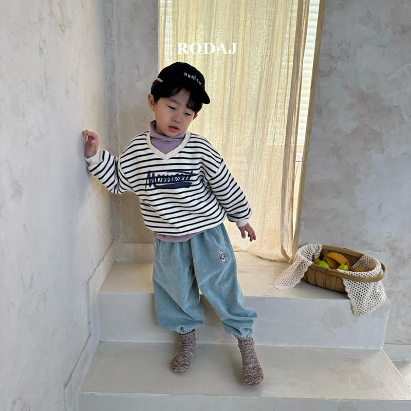 Roda J - Korean Children Fashion - #prettylittlegirls - Bita V Sweatshirt - 10