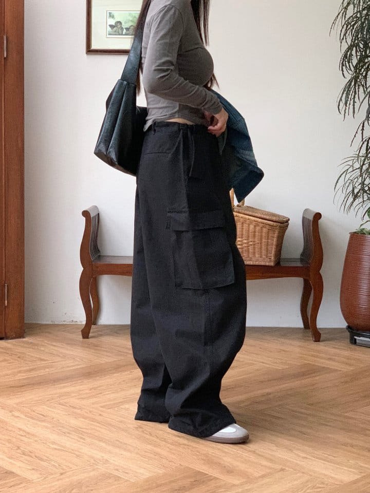 Sunder Market - Korean Women Fashion - #momslook - Twill Cargo Pants - 11