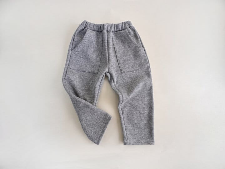 Yerooyena - Korean Children Fashion - #kidsshorts - Pocket Fleece Loose Pants - 11