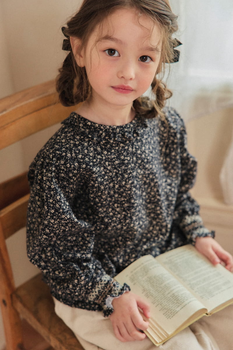 A-Market - Korean Children Fashion - #childofig - Emma Smocked Blouse - 3