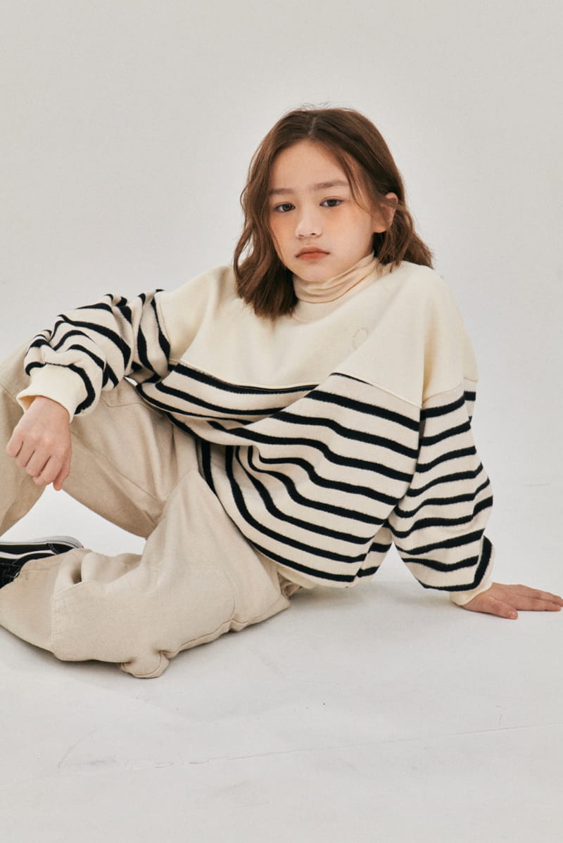 A-Market - Korean Children Fashion - #designkidswear - Half St Swetshirt - 11
