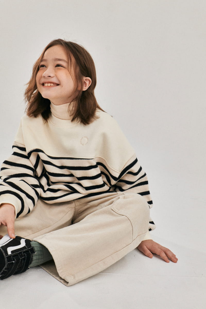 A-Market - Korean Children Fashion - #discoveringself - Half St Swetshirt - 12