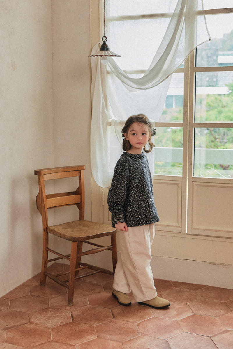 A-Market - Korean Children Fashion - #fashionkids - Emma Smocked Blouse - 7