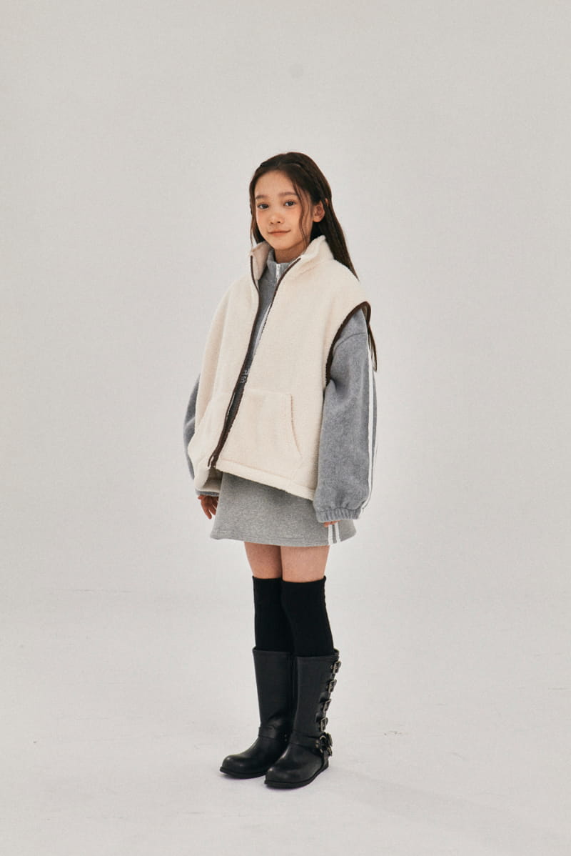 A-Market - Korean Children Fashion - #prettylittlegirls - Rememver Vest - 2