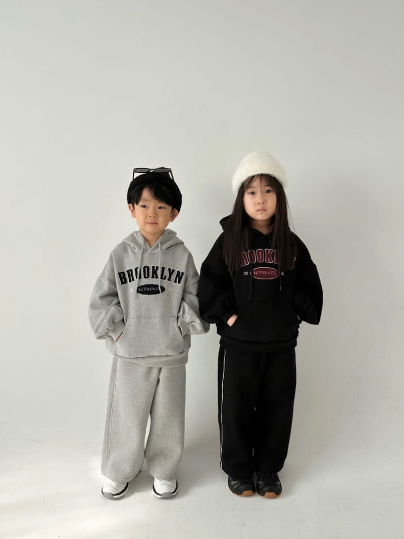 Bailey - Korean Children Fashion - #childrensboutique - Brooklyn Sweatshgirt - 2