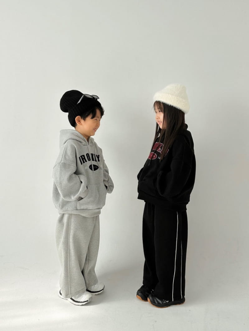 Bailey - Korean Children Fashion - #designkidswear - Brooklyn Sweatshgirt - 4