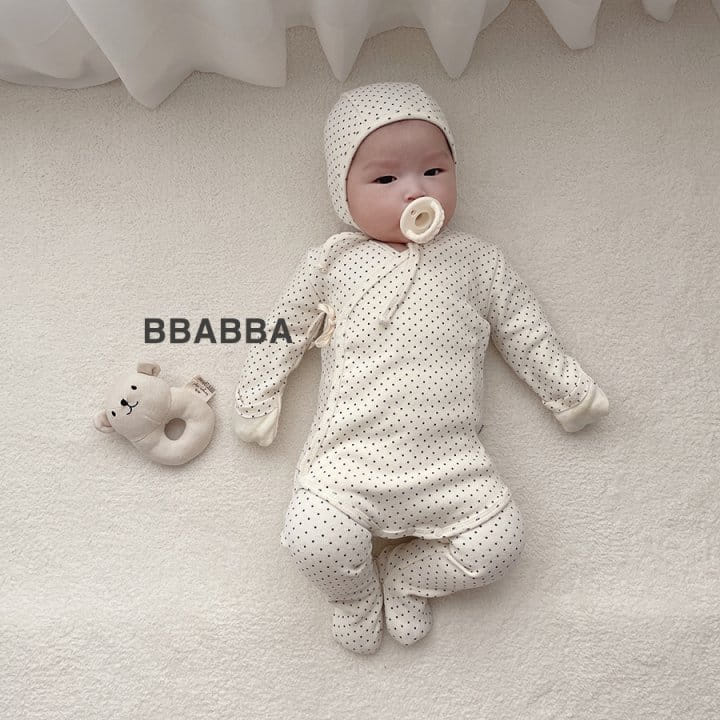 Bbabba - Korean Baby Fashion - #babylifestyle - Bennet Dot Bodysuit Leggings Bonnet Set - 2
