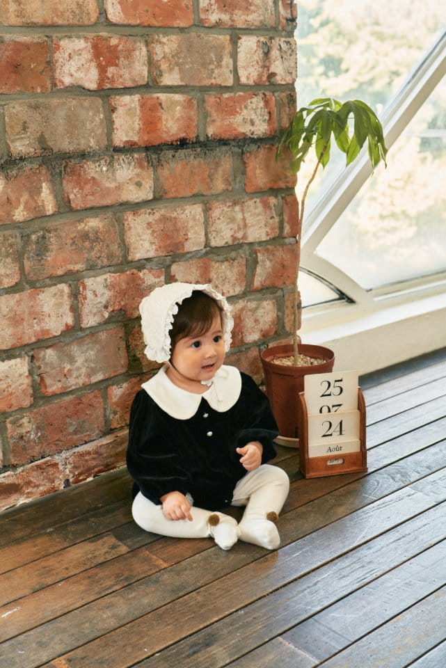 Bebe Nine - Korean Baby Fashion - #babyoutfit - Velvet Collar Bodysuit - 9