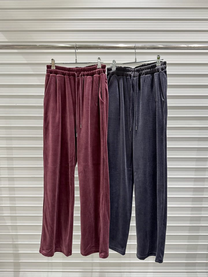 Bricklane - Korean Women Fashion - #momslook - Veloure Pants - 2