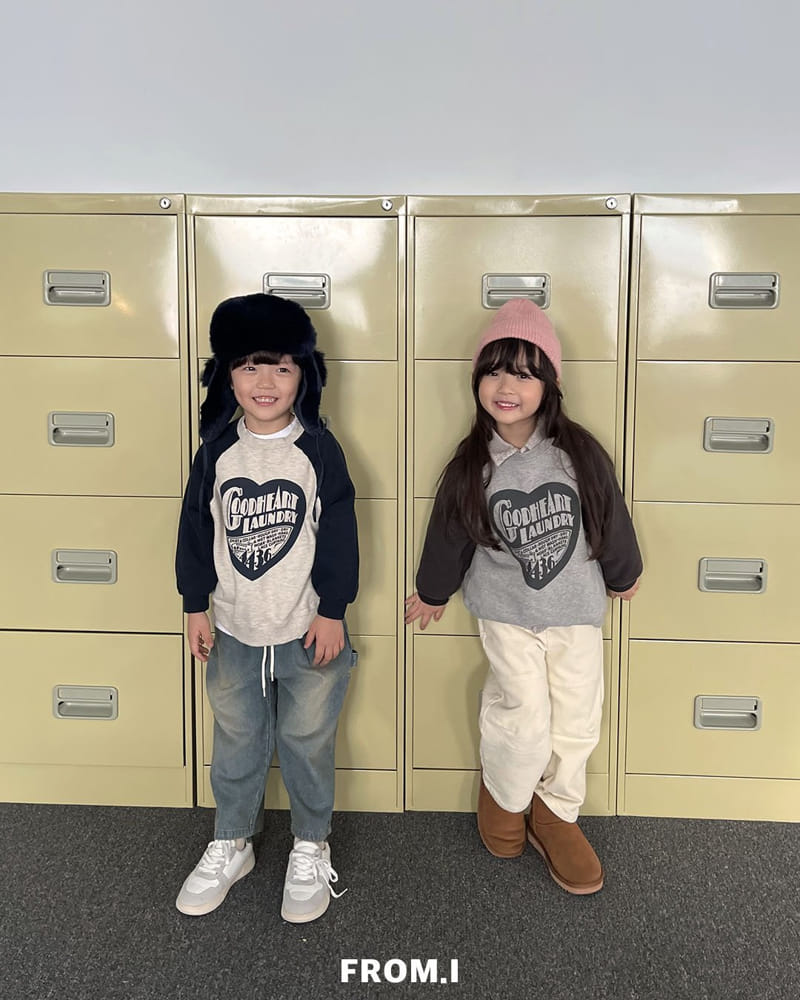 From I - Korean Children Fashion - #discoveringself - Heart Sweatshirt