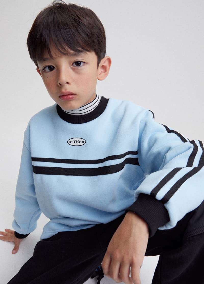 Kokoyarn - Korean Junior Fashion - #kidsshorts - Line Tape Sweatshirt - 6