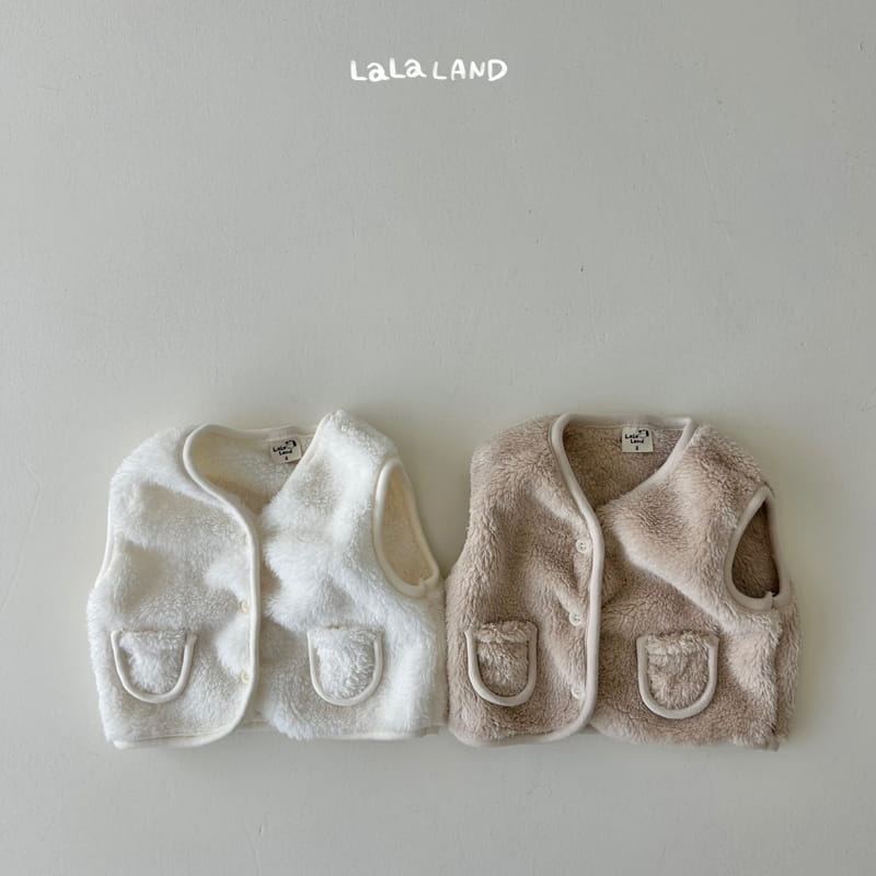 Lalaland - Korean Baby Fashion - #babylifestyle - Bebe Fluffy Vest