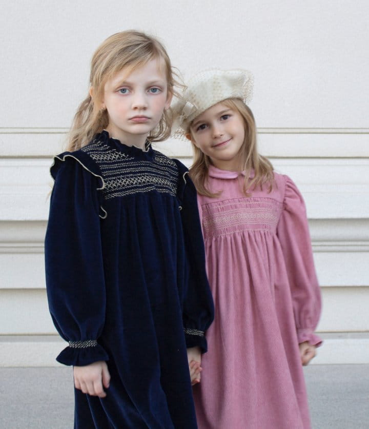Le Bev - Korean Children Fashion - #discoveringself - Jane Velvet One-piece