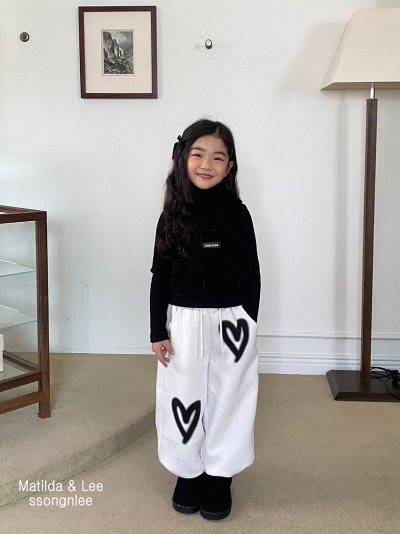 Matilda & Lee - Korean Children Fashion - #kidzfashiontrend - Heart Rib Turtleneck Tee