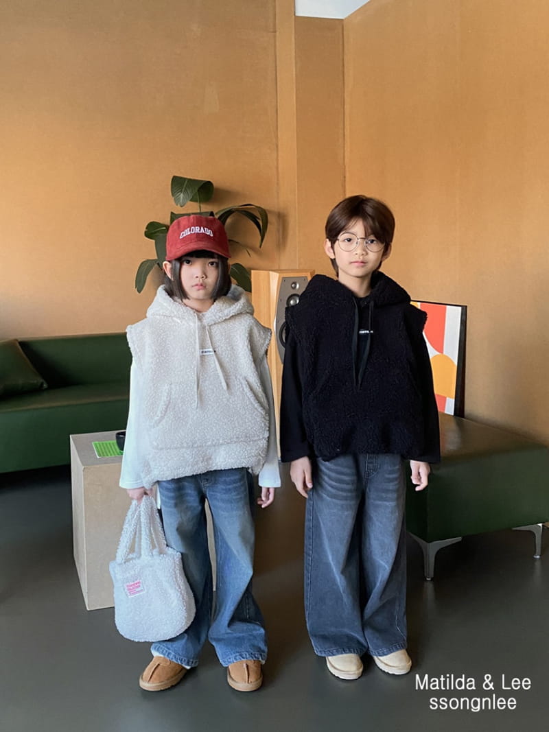 Matilda & Lee - Korean Children Fashion - #toddlerclothing - Bbogle Fluffy Hoody Vest