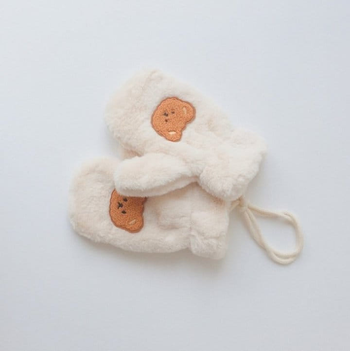 Miso - Korean Children Fashion - #littlefashionista - Bear Bucket Gloves - 5