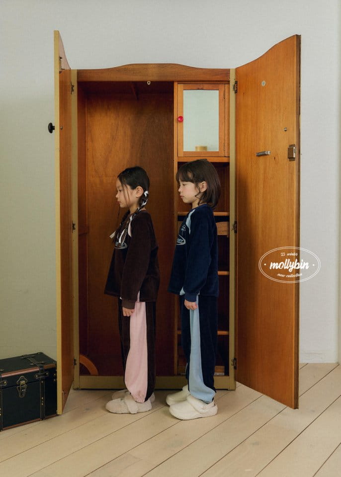 Mollybin - Korean Children Fashion - #childrensboutique - Track Velvet Top Bottom Set - 11