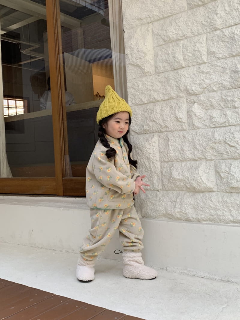 Momo Ann - Korean Children Fashion - #childofig - Fleece Top Bottom Set - 7