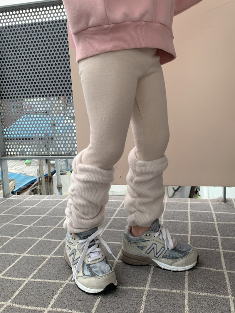 Momo Ann - Korean Children Fashion - #discoveringself - Warmer Leggings - 3