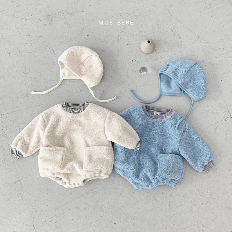 Mos Bebe - Korean Baby Fashion - #babyoninstagram - Bbosong Pocket Bodysuit with Bonnet - 2