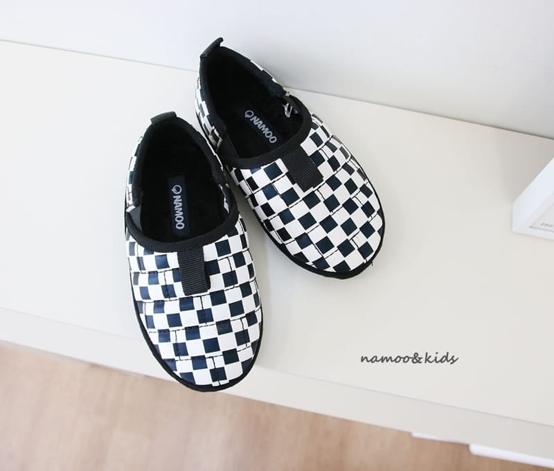 Namoo & Kids - Korean Children Fashion - #kidsshorts - Checker Board Padding Sneakers - 6