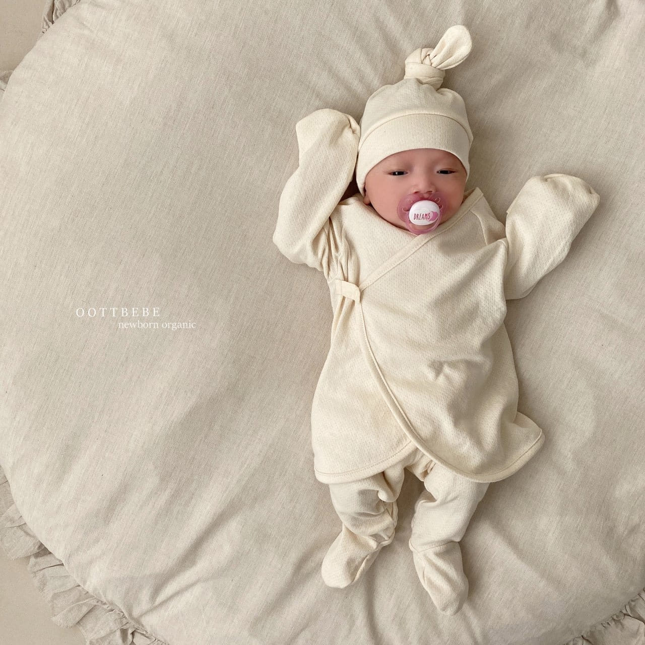 Oott Bebe - Korean Baby Fashion - #babyoutfit - Organic Baby Baenaejeogori Bonnet Set - 11
