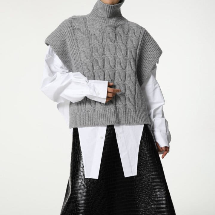 Paper Moon - Korean Women Fashion - #momslook - twisted chunky detail turtleneck knit cape top - 2
