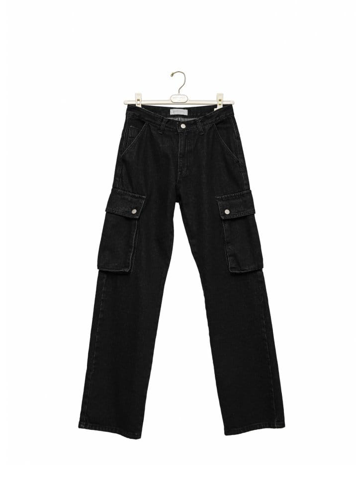 Paper Moon - Korean Women Fashion - #momslook - washed black denim low ~ rise pocket cargo jeans - 5
