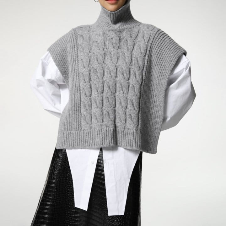 Paper Moon - Korean Women Fashion - #womensfashion - twisted chunky detail turtleneck knit cape top - 3