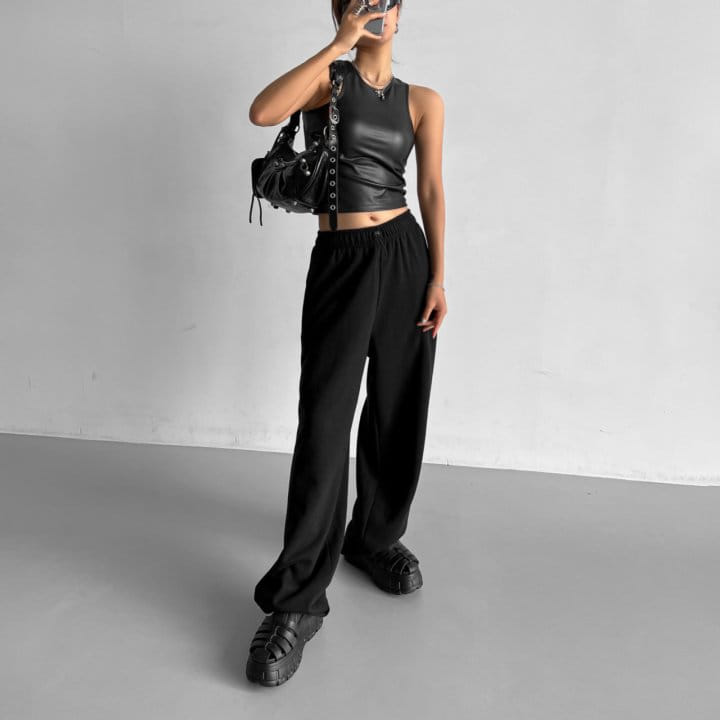 Paper Moon - Korean Women Fashion - #womensfashion - vegan leather cropped tank sleeveless top - 5