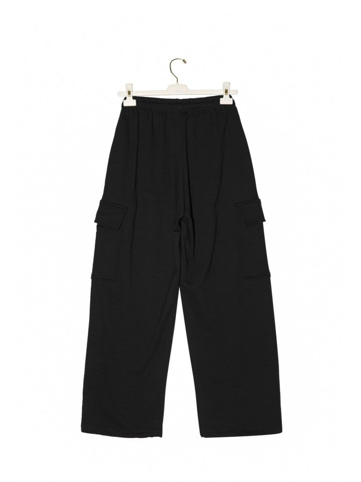 Paper Moon - Korean Women Fashion - #momslook - cargo pocket wide sweatpants - 4