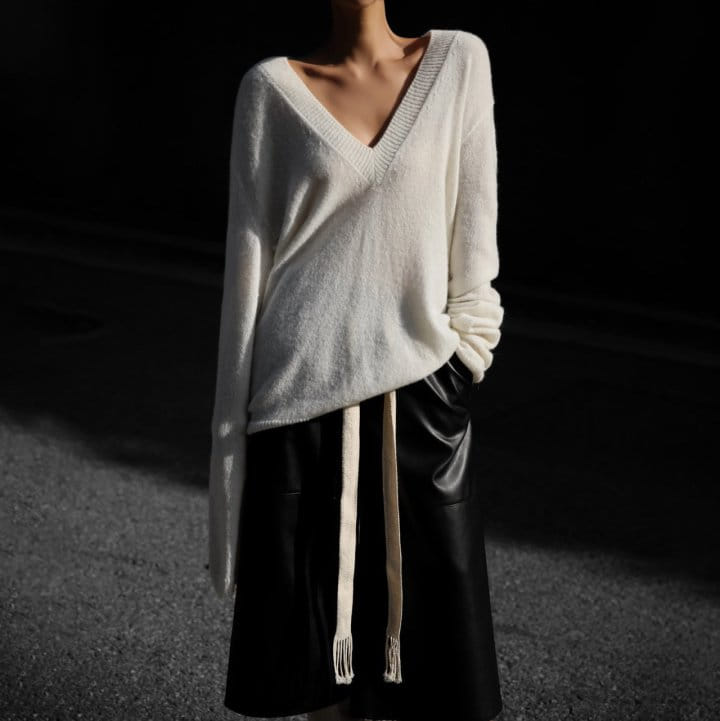 Paper Moon - Korean Women Fashion - #womensfashion - drawstring leather wide culottes trousers  - 3