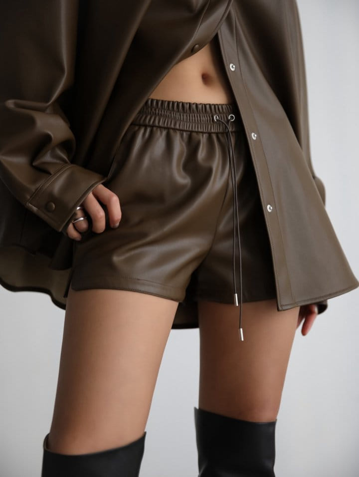 Paper Moon - Korean Women Fashion - #womensfashion - faux leather shorts