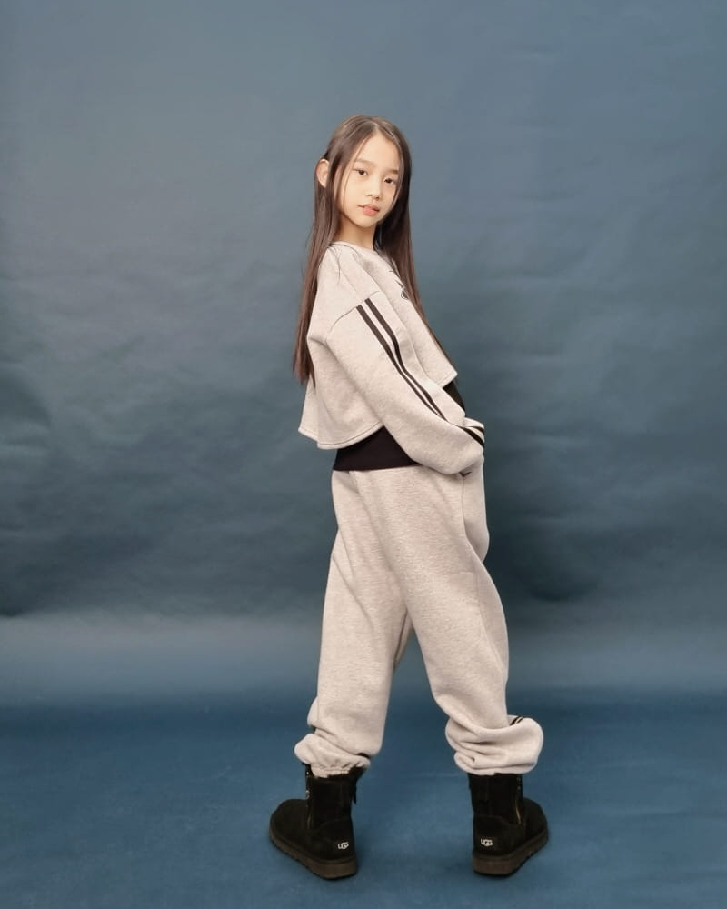 Able# - Korean Children Fashion - #discoveringself - Diagonal Line Training Jogger Pants - 3