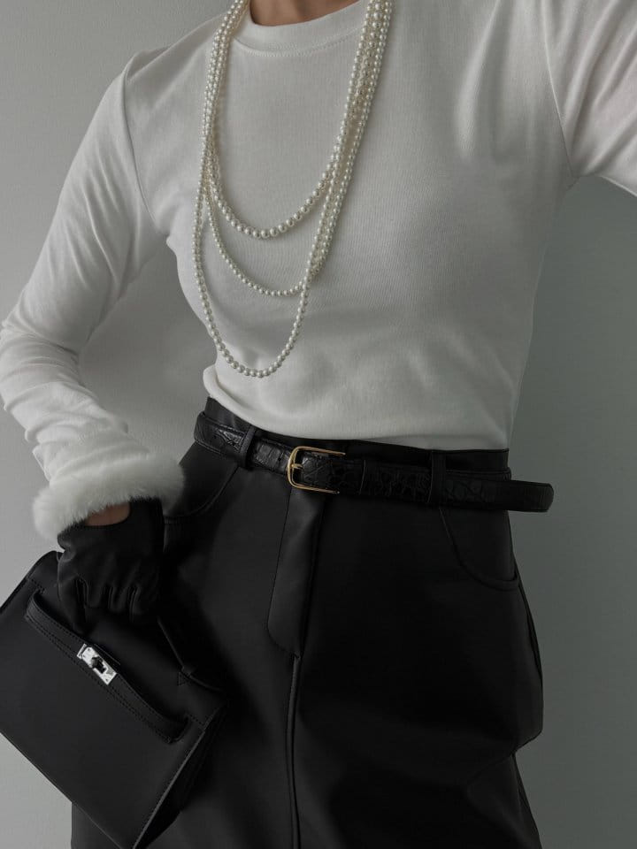 Black Fuchsia - Korean Women Fashion - #momslook - Varney Sleeve Tee - 4