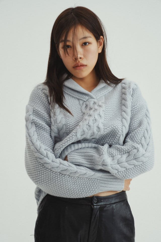 Charlotte - Korean Women Fashion - #momslook - W Collar Twisted Kint - 3