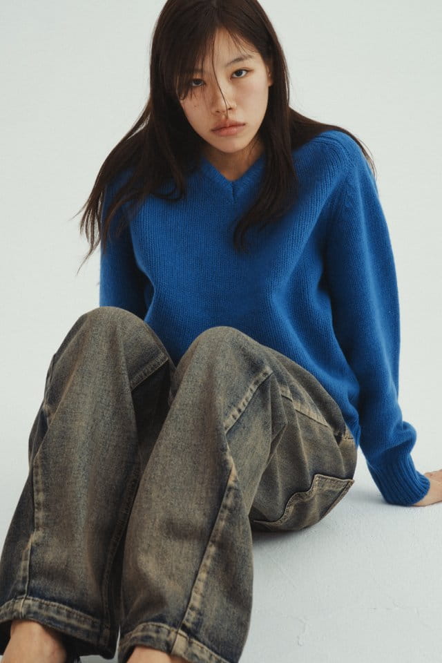 Charlotte - Korean Women Fashion - #womensfashion - V Neck Knit - 8