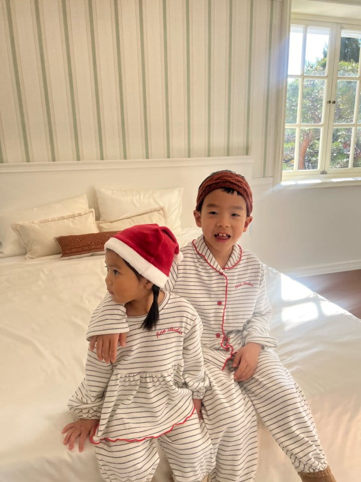 Fine-Studio - Korean Children Fashion - #discoveringself - Collar Seelpwear Top Bottpm Set - 8
