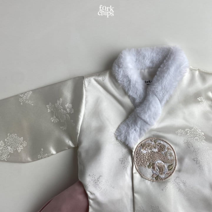Fork Chips - Korean Baby Fashion - #babygirlfashion - New Year's Dress Girl Hanbok - 5