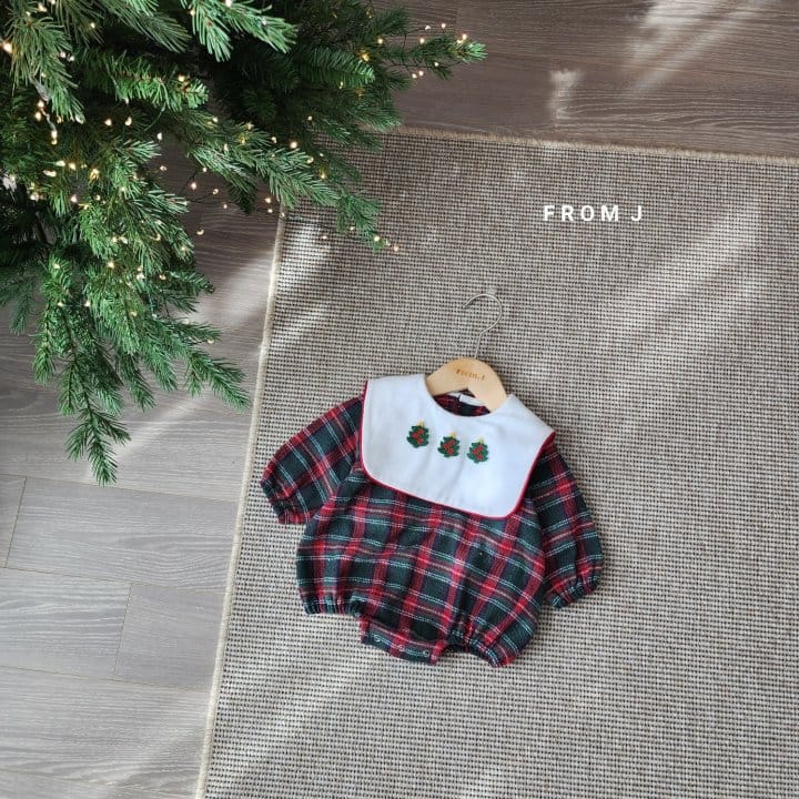 From J - Korean Baby Fashion - #babyboutique - Check Christmas Body Suit - 9
