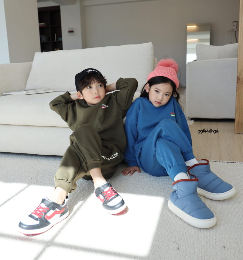 Ggomenge - Korean Children Fashion - #designkidswear - Adult Utopia Top Bottom Set - 9