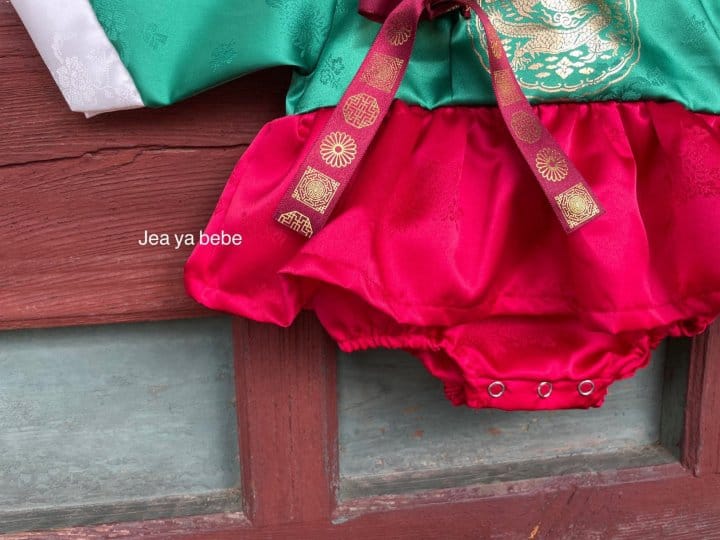 Jeaya & Mymi - Korean Baby Fashion - #onlinebabyshop - The Queen Hanbok Body Suit - 5