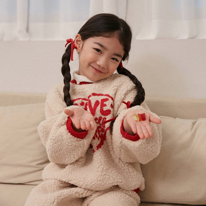 Lago - Korean Children Fashion - #Kfashion4kids - Love  Cozy Sweatshirt
