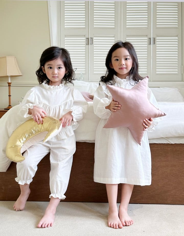 Le Bev - Korean Children Fashion - #stylishchildhood -  Gold ST One-Piece - 5